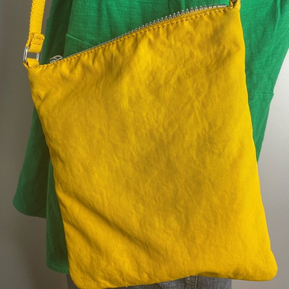 Kipling mini crossbody nylon yellow color women’s - Picture 3 of 4